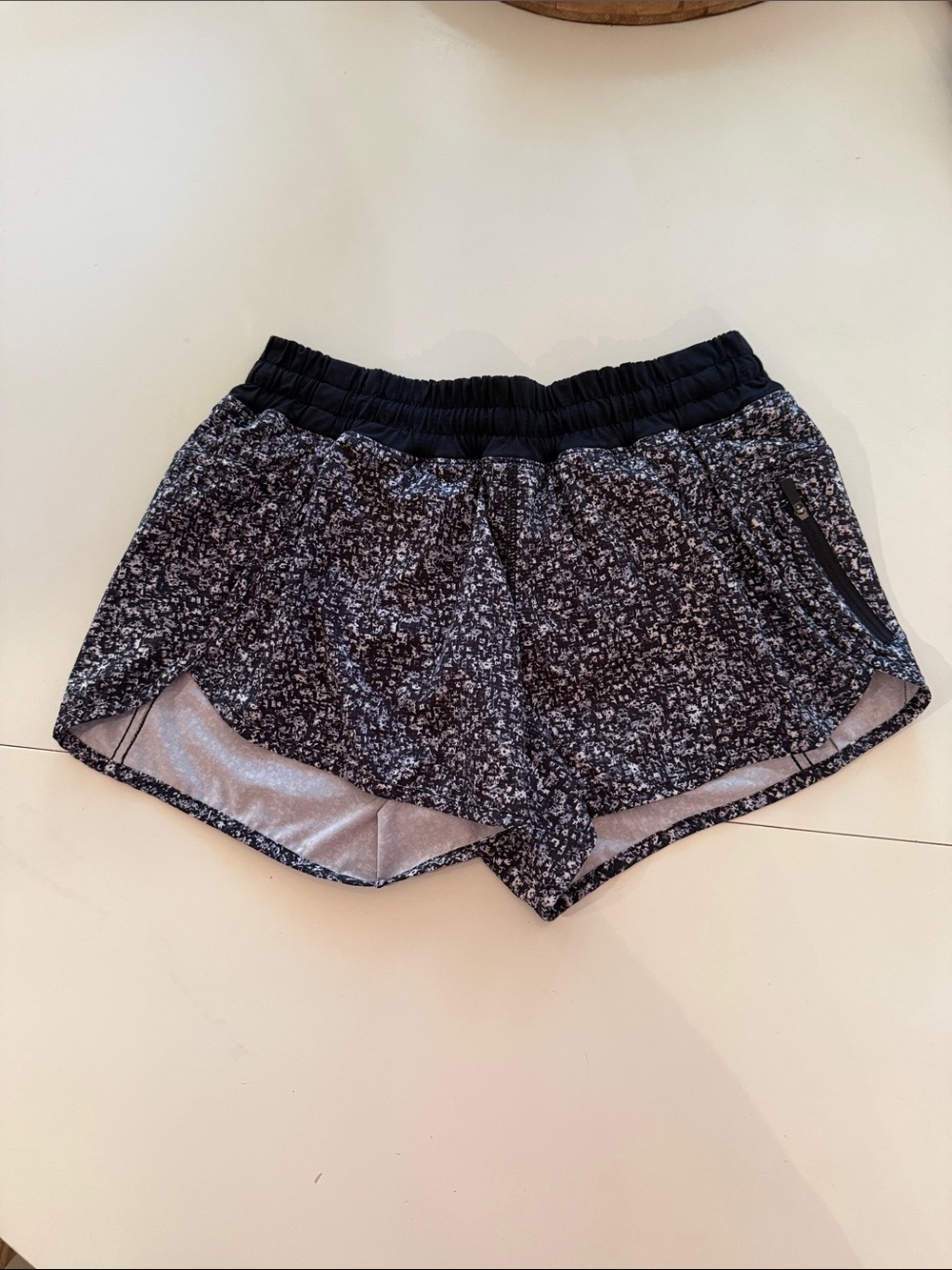 Lululemon tracker shorts 4 inch inseam